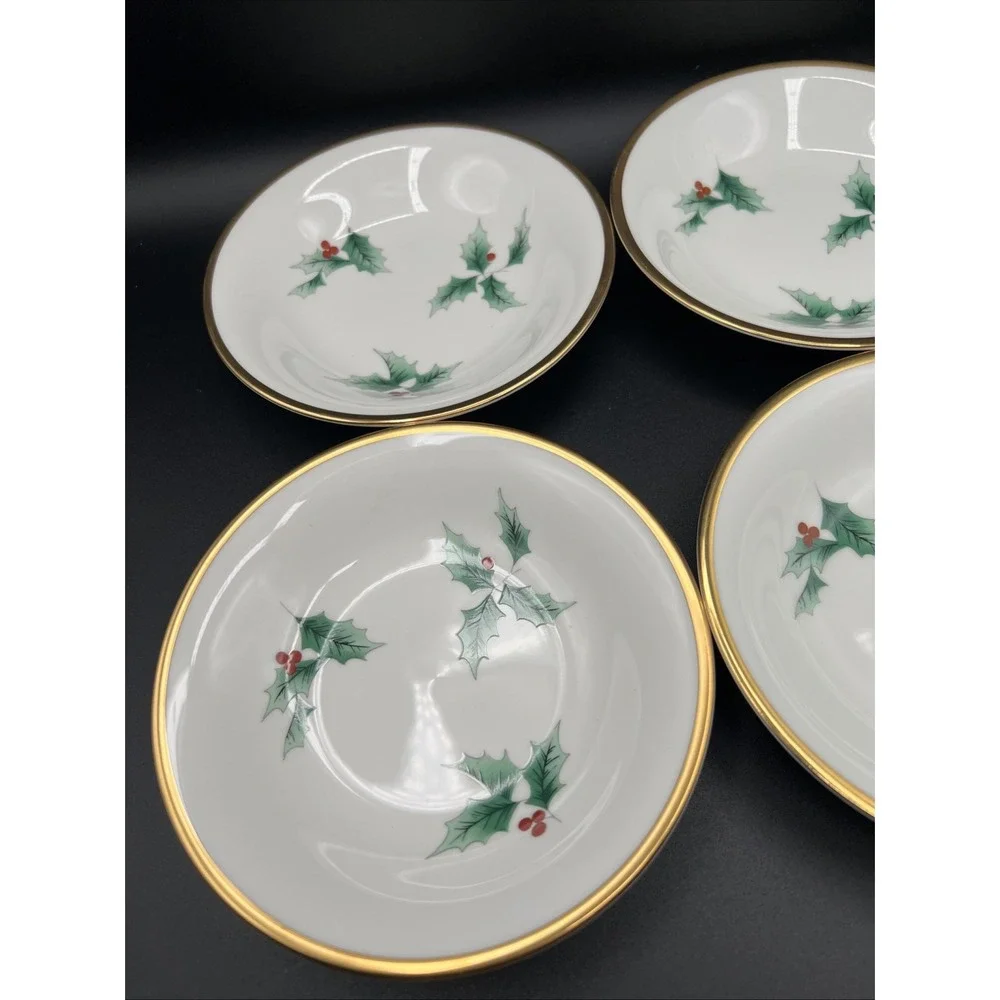 Mikasa Bone China Christmas Holiday Ribbon Holly Set of 4 Fruit Bowls